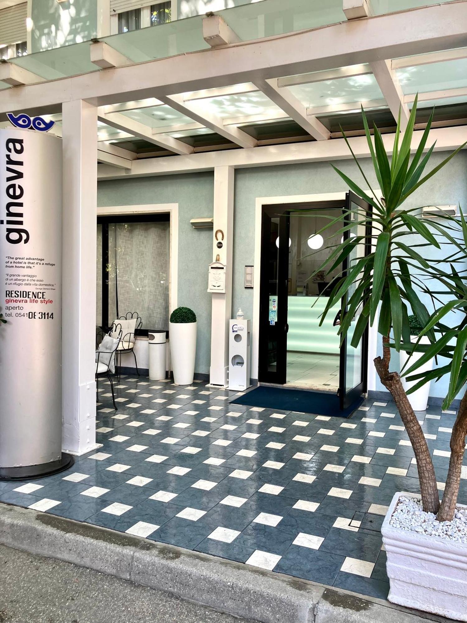 Hotel Ginevra E Residence Cattolica Dış mekan fotoğraf